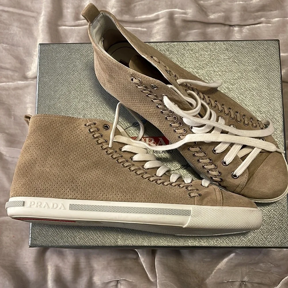 Prada lace up high top Sneakers - Picture 4 of 6